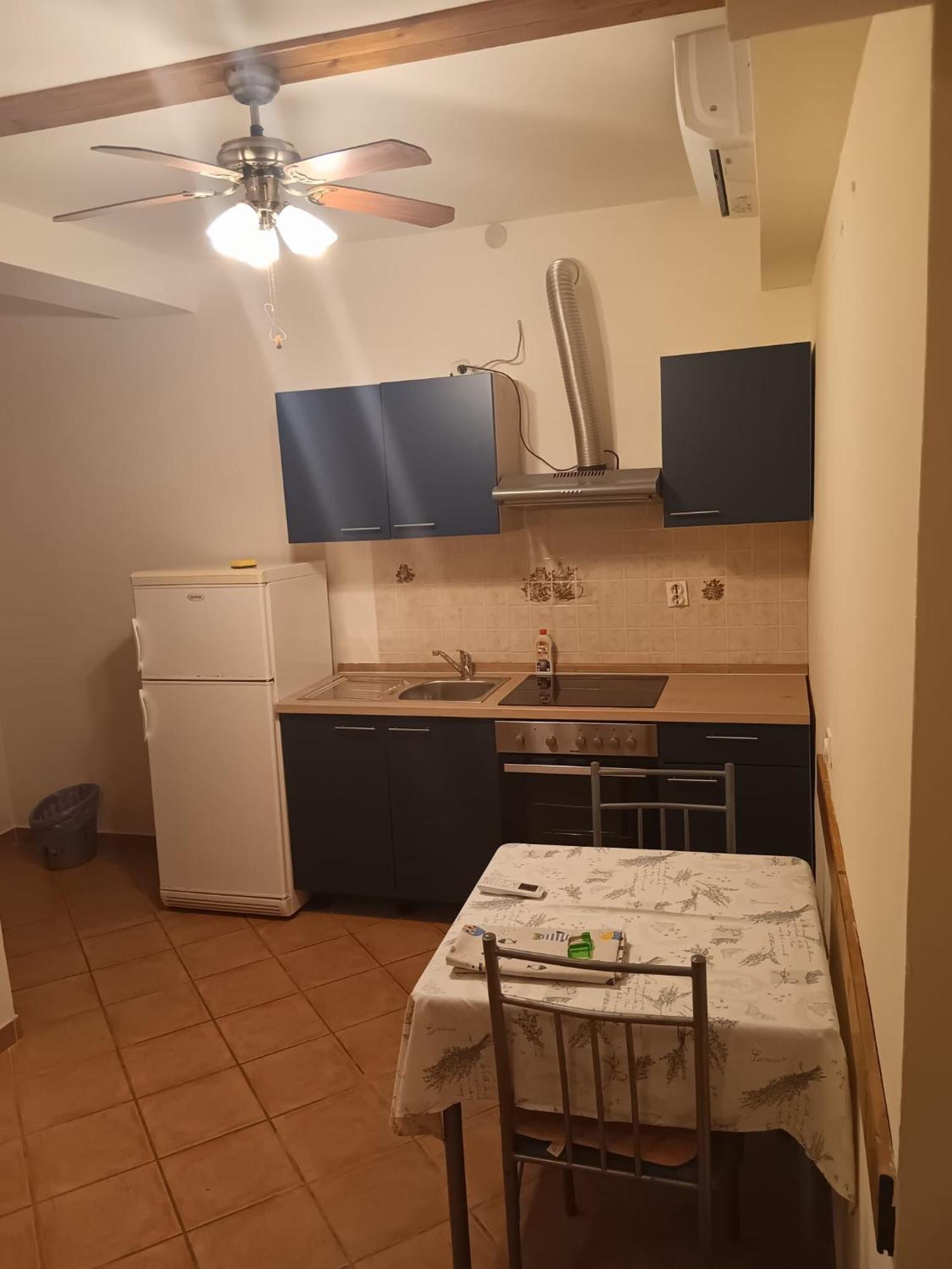 Apartments Luka Uble Εξωτερικό φωτογραφία